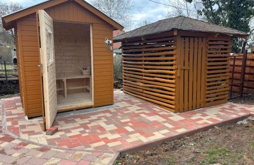 Magyarhertelend House | Nola vendeghaz