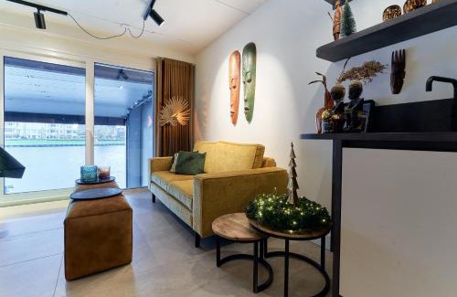Harderwijk Apartment | Nomad Water Studio