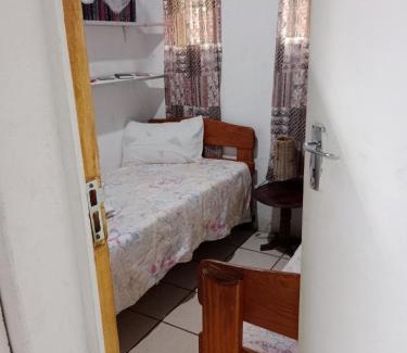 Merrivale House | Non Stop Adventures Weaver Cottage