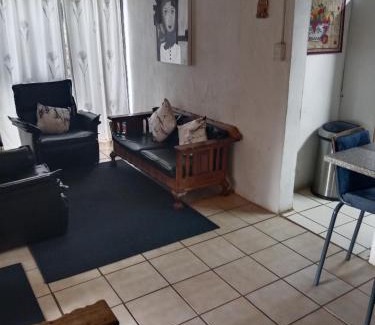 Merrivale House | Non Stop Adventures Weaver Cottage