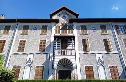 Bellagio Apartment | Nona lakeside apt at patrician Villa