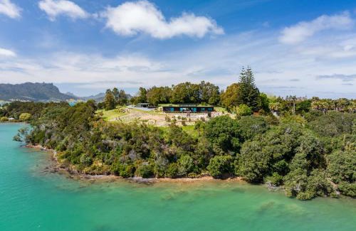 Parua Bay Villa | Nook Bay House