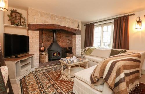 Maiden Newton House | Norden House
