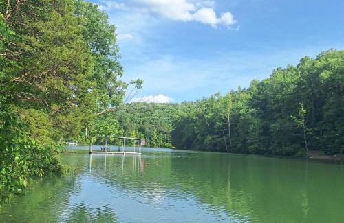 Caryville House | Norris Cove Escape