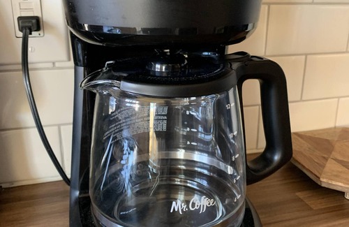 Eureka Cottage | 🐶 North Fork Cottage: Convenient, Pet friendly, Modern Furnishings!🌲