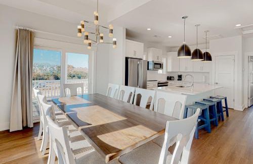 Whalehead Beach House | North Harbor View Haven
