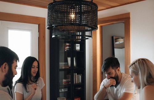 Wollaston Cabin | North Lake Treehouse: Lakefront Retreat with Sauna