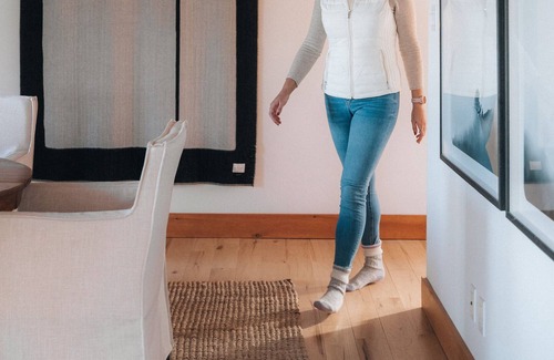 Wollaston Cabin | North Lake Treehouse: Lakefront Retreat with Sauna