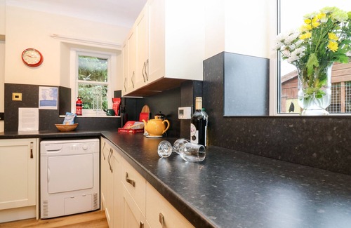 Kirriemuir Cottage | North Lodge