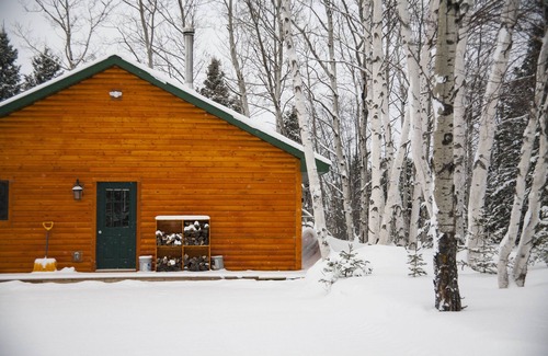Atlantic Mine Cabin | Northwinds Adventures-Walleye Cabin