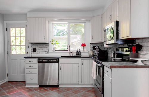 Norwalk House | Norwalk/Westport Border, Near Beach, w/Fire Pit, 60 Min to NYC