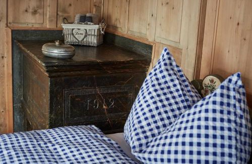 Curaglia Bed & Breakfast | Nostalgie Bed & Breakfast Chrämerhus