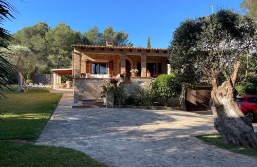 Mal Pas-Bon Aire Villa | Nostra Caseta villa with pool & marina view near beaches