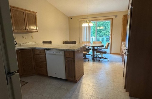Moorhead House | NOT Accepting Bookings Now!