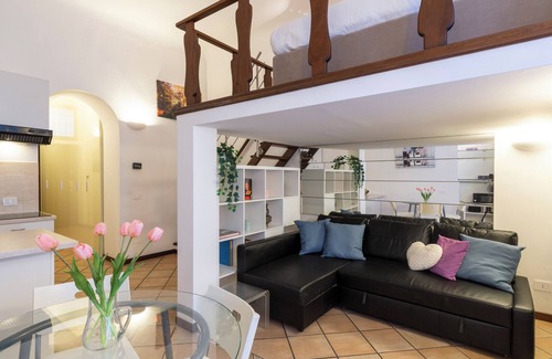 Guastalla Apartment | notaMi - UP&DOWN Monte Nero