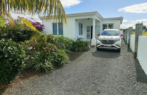 La Source House | Noulakaz, séjour paisible à 10 min de Belle Mare