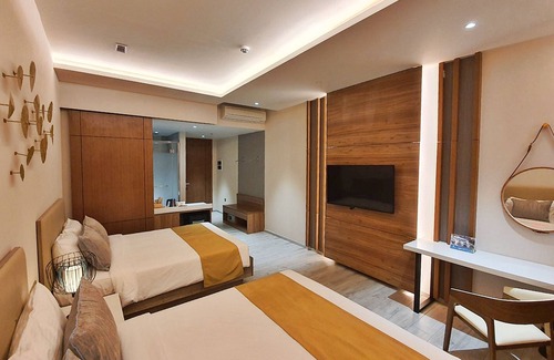 Mahinog Hotel | Nouveau Resort