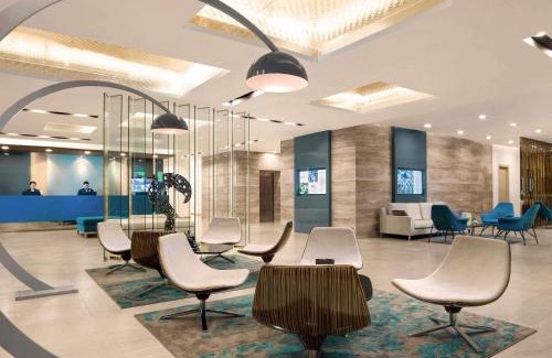 Dich Vong Hau Hotel | Novotel Suites Hanoi