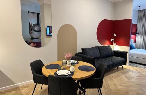 Srodmiescie Apartment | NOWE ! Apartamenty OFF PIOTRKOWSKA w Roosevelta Residence, Klimatyzacja, Wejście na KOD, WiFi, FV