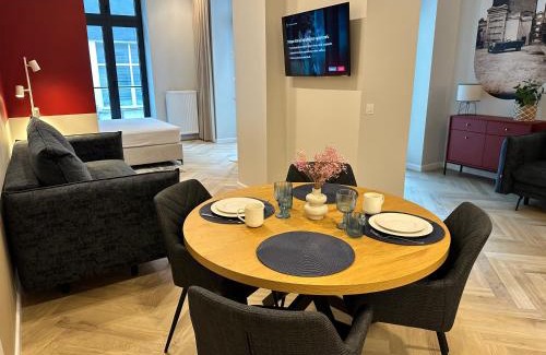 Srodmiescie Apartment | NOWE ! Apartamenty OFF PIOTRKOWSKA w Roosevelta Residence, Klimatyzacja, Wejście na KOD, WiFi, FV