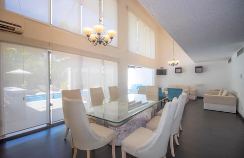 Granjas del Marques Apartment | ¡NUEVA! Bamboo EL PARAÍSO (Luxury All Inclusive)