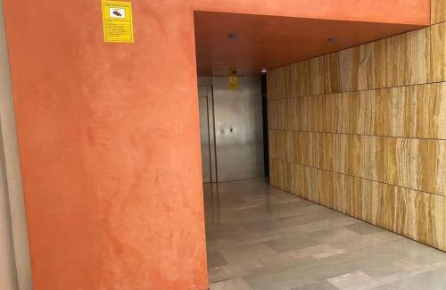 La Calzada Apartment | NUEVO-LUMINOSO Y MODERNO. Parking gratis!