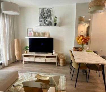 Sevilla Este Apartment | Nuevo Moderno Apartamento de Lujo