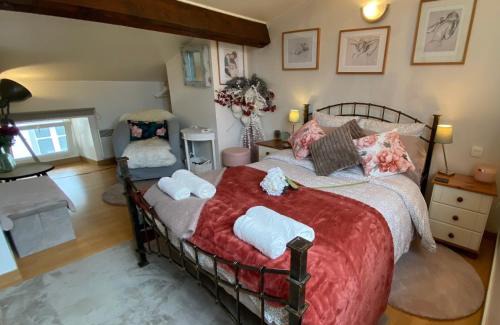 Foix Apartment | Number 1 Place Pyrene, 2 bedroom duplex, luxury apartment