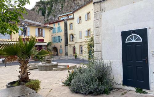 Foix Apartment | Number 1 Place Pyrene, 2 bedroom duplex, luxury apartment