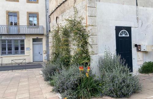 Foix Apartment | Number 1 Place Pyrene, 2 bedroom duplex, luxury apartment