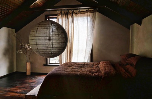 Coles Bay House | Numie Retreat House