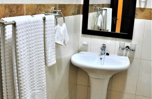 Fort Portal Hotel | Nyaika Hotel
