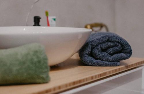 Esztergom Ski Chalet | Nyaktekercs Wood Cabin - Hot Tub