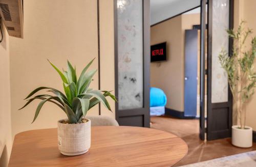 Central New York City Apartment | NYC Premier Walking Distance to Times Square