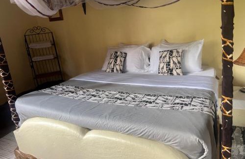 Western Region Hotel | Nyore Hillside Retreat
