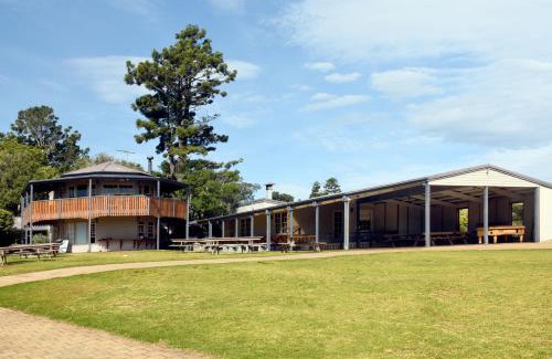 O'reilly Hotel | O'Reilly's Rainforest Retreat