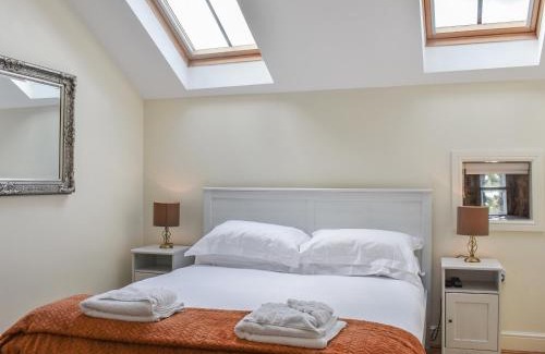 Otterburn House | Oak Tree Cottage