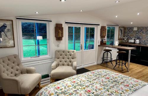 Kirkmichael Cabin | Oak View Lodge: Cosy, Countryside Retreat