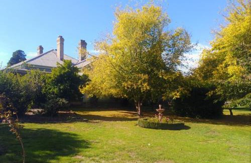 St Marys Bed & Breakfast | Oakdene Heritage Accommodation