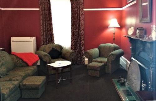 St Marys Bed & Breakfast | Oakdene Heritage Accommodation