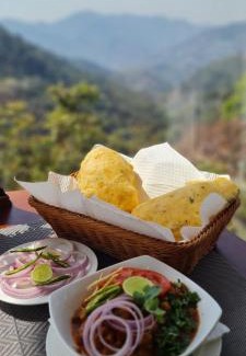 Kasauli Hotel | Oakhill Resorts