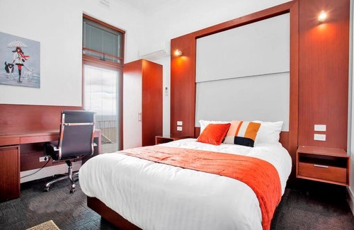 Burnie House | Oakleigh Guest House with Ocean Views - Room 7