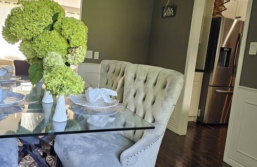 Ingersoll Villa | *OASIS*