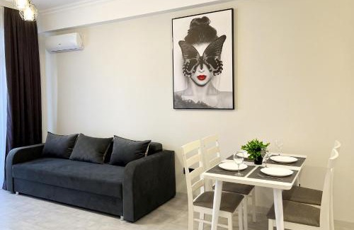 Riscani Apartment | OASIS, Charming 1BD apartment with living room
