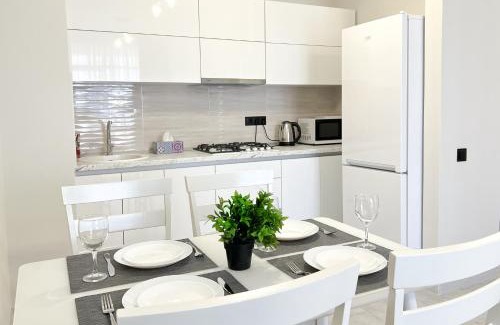 Riscani Apartment | OASIS, Charming 1BD apartment with living room