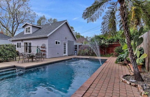 East Sacramento House | Oasis East Sac Charming Home with Saltwater Pool and Casita