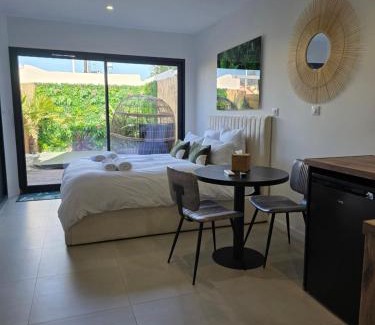 Perols Apartment | Oasis SpaLagon Chauffé climatisé Arena parc expo