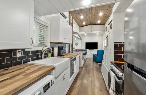Caldwell House | Oasis Tiny Home at Sand Hollow