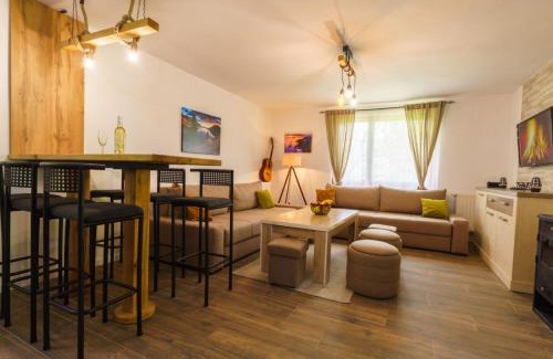 Sumece Ski Chalet | Oaza Mira - Sakina Pecina