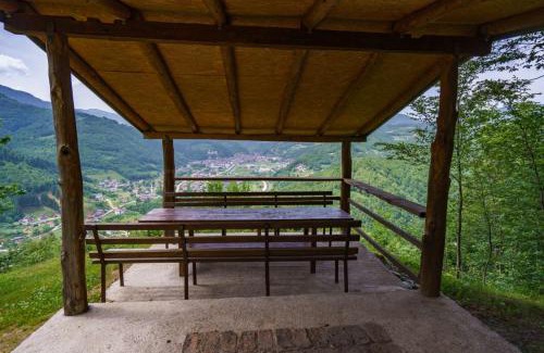Sumece Ski Chalet | Oaza Mira - Sakina Pecina